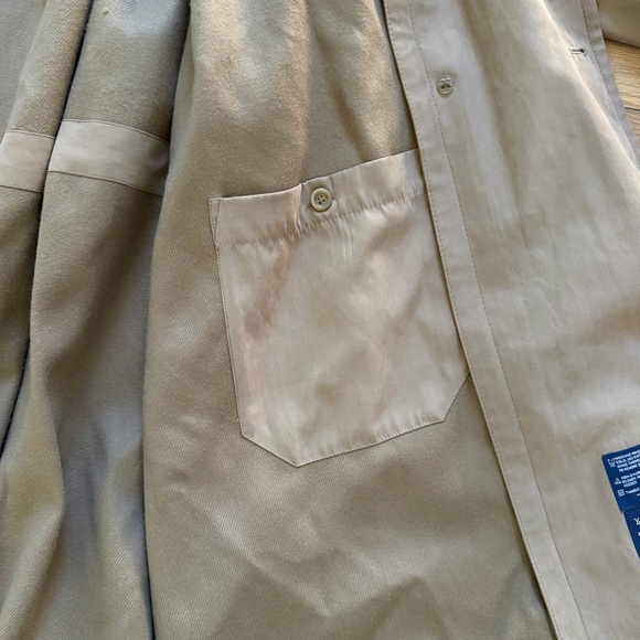 London Fog Limited Edition Trench Coat Women’s 2XL Tan Belted Removable Liner 22 - Picture 8 of 14